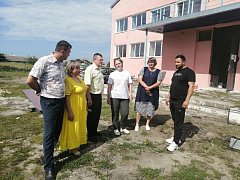 В Малиновском Доме культуры обновлен фасад  