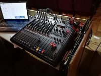 В Аркадакском районном Доме культуры новое световое и звуковое оборудование