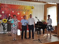 В Аркадаке поздравили образцовые семейные пары с Днём семьи, любви и верности