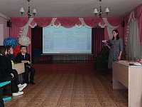 Аркадакские подростки пополнили свои знания в области избирательного права