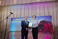В Аркадакском районе свой профессиональный праздник отметили работники сельского хозяйства и перерабатывающей промышленности
