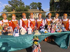 Вечер, наполненный музыкой и песнями, поднял аркадакцам настроение