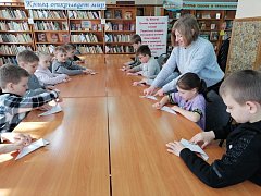 Весело и с пользой проводят свои каникулы аркадакские школьники