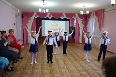 В Аркадаке прошло награждение победителя и призёров муниципального этапа конкурса "Воспитатель года" 