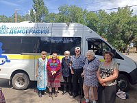 Аркадакские медики и соцработники организовали плановую диспансеризацию для пожилых сельчан