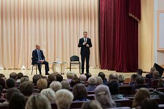 Итогом визита  Романа Бусаргина в Аркадакский район стало решение о выделении средств из регионального бюджета на новую систему водозабора