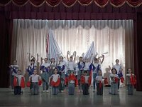 В Аркадаке состоялся патриотический флешмоб от творческих коллективов районного Дома культуры в честь воссоединения Крыма с Россией