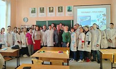 Будущие выпускники Аркадакского медколледжа встретились с главным врачом тубсанатория