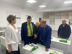 В Алексеевской школе торжественно открыли Центр «Точка роста»