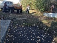 В селе Львовка осенняя уборка продолжается