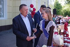 В школах Аркадака прозвенели последние звонки