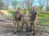 Наши бойцы благодарят жителей района за помощь