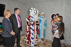 В Аркадаке детей мобилизованных поздравили с новогодними праздниками на дому