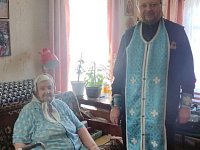 Получатели социальных услуг Аркадака смогли на дому совершить таинства исповеди и причастия