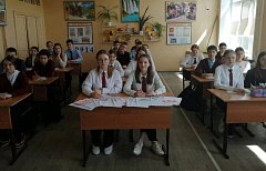 Перед Днем Победы аркадакцы передали очередную партию гуманитарной помощи бойцам