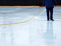 В районе заливают катки и готовят площадки для зимних видов спорта