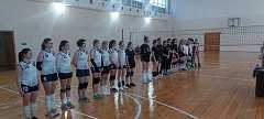 В женском волейбольном турнире победили спортсменки из Аркадакского медицинского колледжа