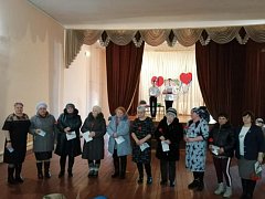 С благодарностью за материнский подвиг
