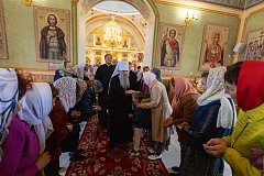 Сегодня Аркадакский район посетил  митрополит Санкт-Петербургский и Ладожский Варсонофий 