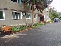 В Аркадаке благоустроили ещё несколько дворовых территорий многоквартирных домов