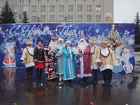 Аркадакцы выбрали лучших Деда Мороза и Снегурочку