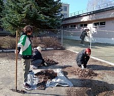 В Аркадаке студенты выходят на субботники
