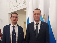 Почётным знаком губернатора «За достойное воспитание детей» награждён учитель из Ольшанки Константин Чередников