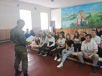 Наш земляк, участник СВО, провёл урок безопасности для запорожских школьников