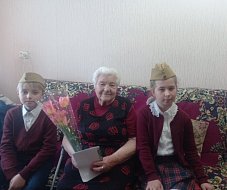 В Аркадаке поздравления с Днем Победы на дому получили ветераны и вдовы войны