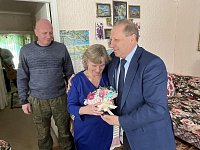 Бойцы СВО Аркадакского района, находящиеся в краткосрочном отпуске, и их семьи принимают поздравления с Днем защитника Отечества
