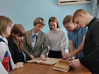 Аркадакских школьников привели на экскурсию в ЗАГС