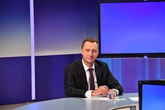 Больше всего вопросов, присланных жителями Саратовской области на прямую линию с губернатором,  касались транспортной доступности и состояния дорог