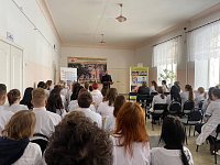 Главный врач Аркадакской районной больницы встретился со студентами медицинского колледжа