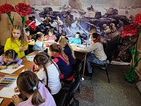 Письма солдатам написали кружковцы из РДК