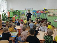 С аркадакскими дошколятами говорили о дисциплине на дороге