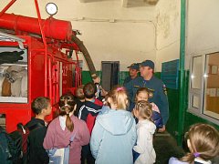 В Аркадаке школьники побывали в гостях у пожарных