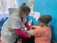В районе продолжается выездная вакцинация от гриппа и COVID-19 
