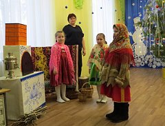 Аркадакские дошколята вместе с родителями совершили путешествие в добрый мир сказки  