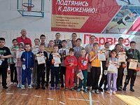 Аркадакские юные пловцы выступили в первенстве по плаванию в честь Дня Победы