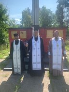 Священники Аркадакского благочиния отметили скорбную дату 22 июня заупокойными богослужениями