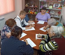 Чиганакские получатели социальных услуг побывали в Центре соцобслуживания