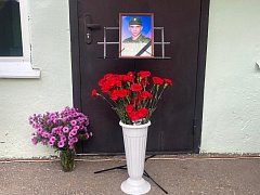 В Малиновке увековечили память земляка Михаила Агапова, награжденного орденом Мужества посмертно
