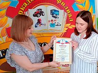 Наталья Марусина из Аркадака стала победителем областной олимпиады по избирательному праву