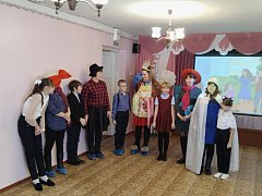 В Аркадаке прошёл флешмоб в честь старта Года семьи