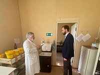 ФАП села Баклуши пополнился лекарственными препаратами, оборудованием и новым автомобилем
