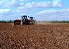 Земледельцы района приступают к севу озимых культур
