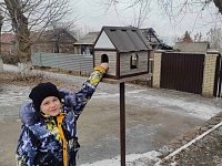 У школьников городской школы № 2 набирает обороты экологическая акция «Птицы – наши друзья»