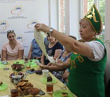 В Комплексном центре социального обслуживания населения прошла дружеская встреча с получателями социальных услуг