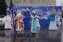 Аркадакцы выбрали лучших Деда Мороза и Снегурочку
