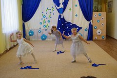 В Аркадаке дошколята чествовали своих мам